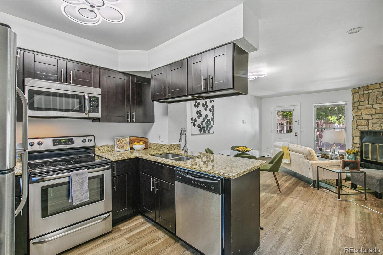 MLS Image #11 for 1811 s quebec way,denver, Colorado