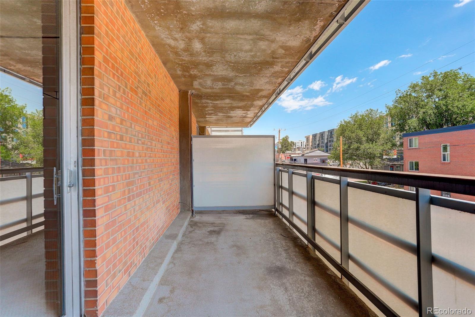 MLS Image #16 for 2500 s york street,denver, Colorado