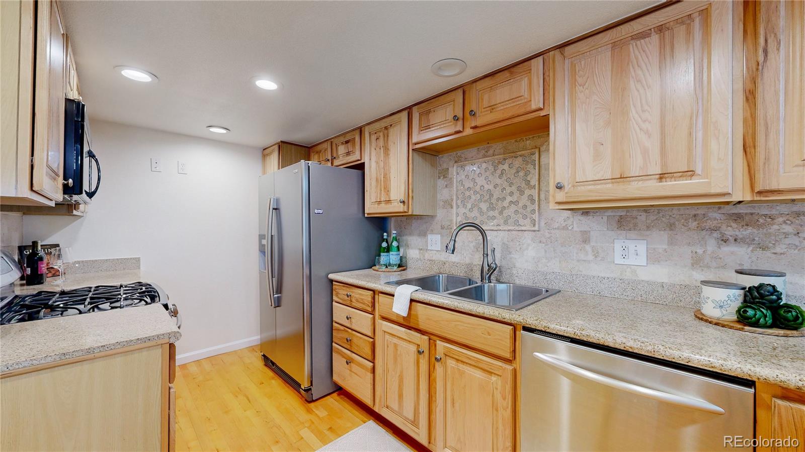 MLS Image #9 for 12153  bannock street,denver, Colorado