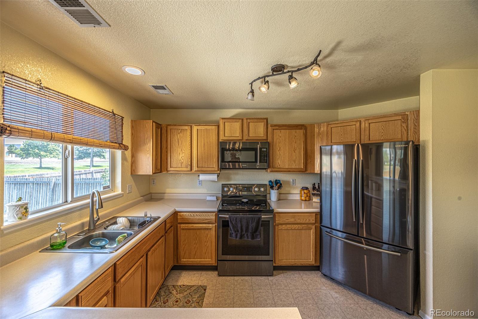 MLS Image #7 for 372 n 18th court,brighton, Colorado