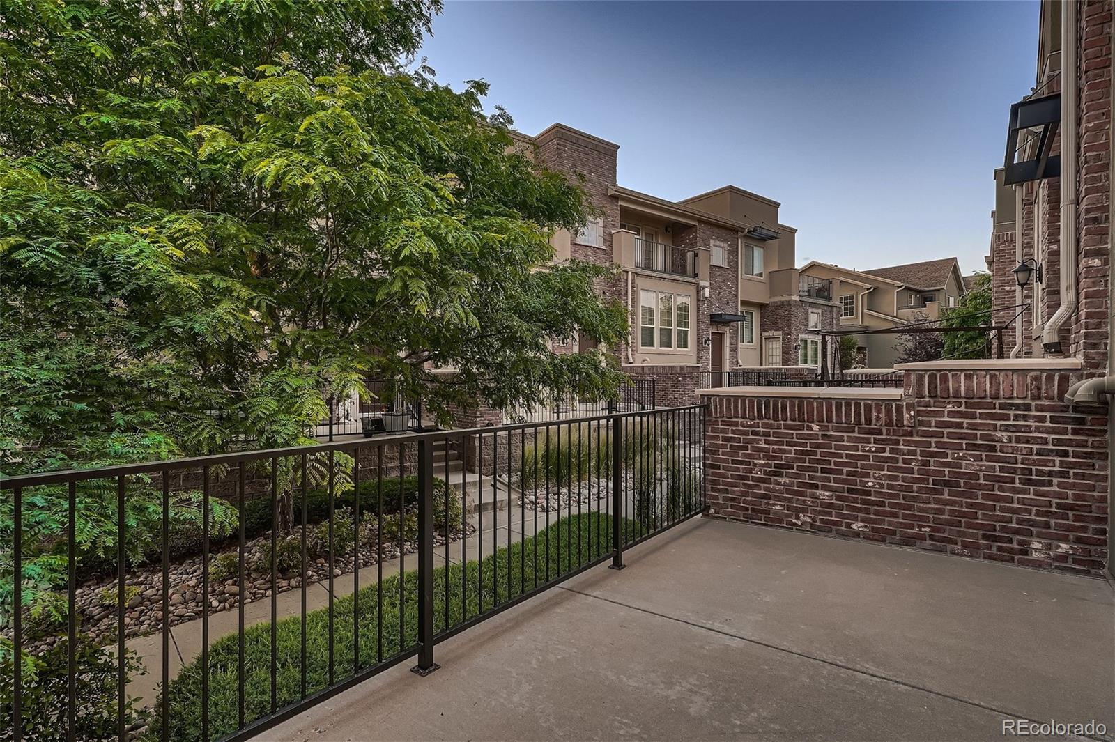 MLS Image #2 for 955  elmhurst drive,highlands ranch, Colorado