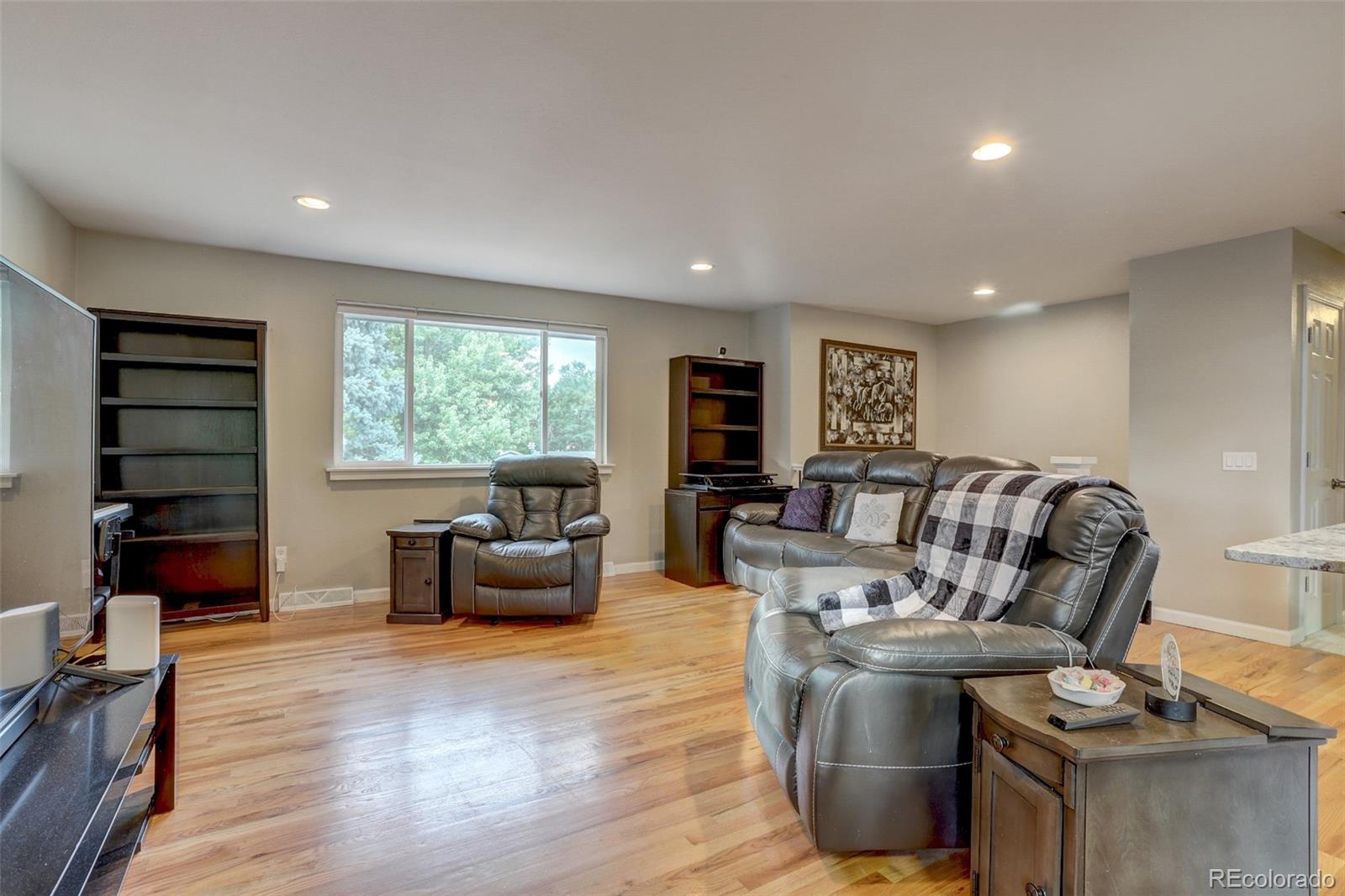 MLS Image #2 for 2537 s flower court,lakewood, Colorado