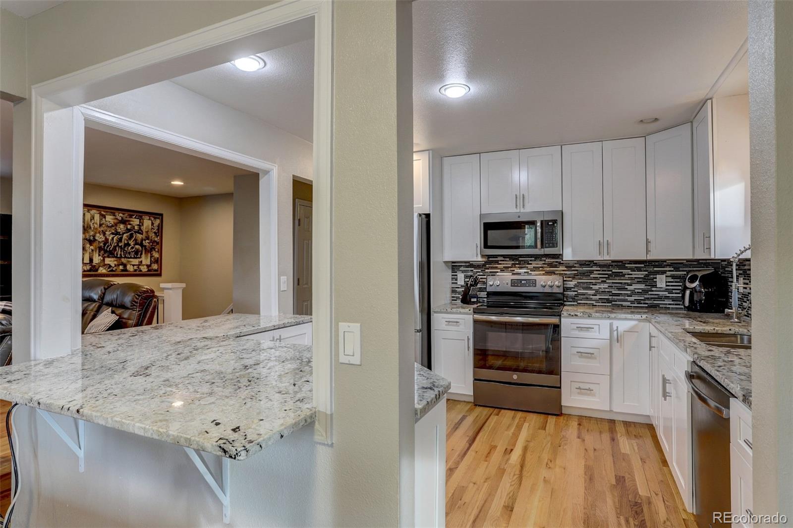 MLS Image #6 for 2537 s flower court,lakewood, Colorado