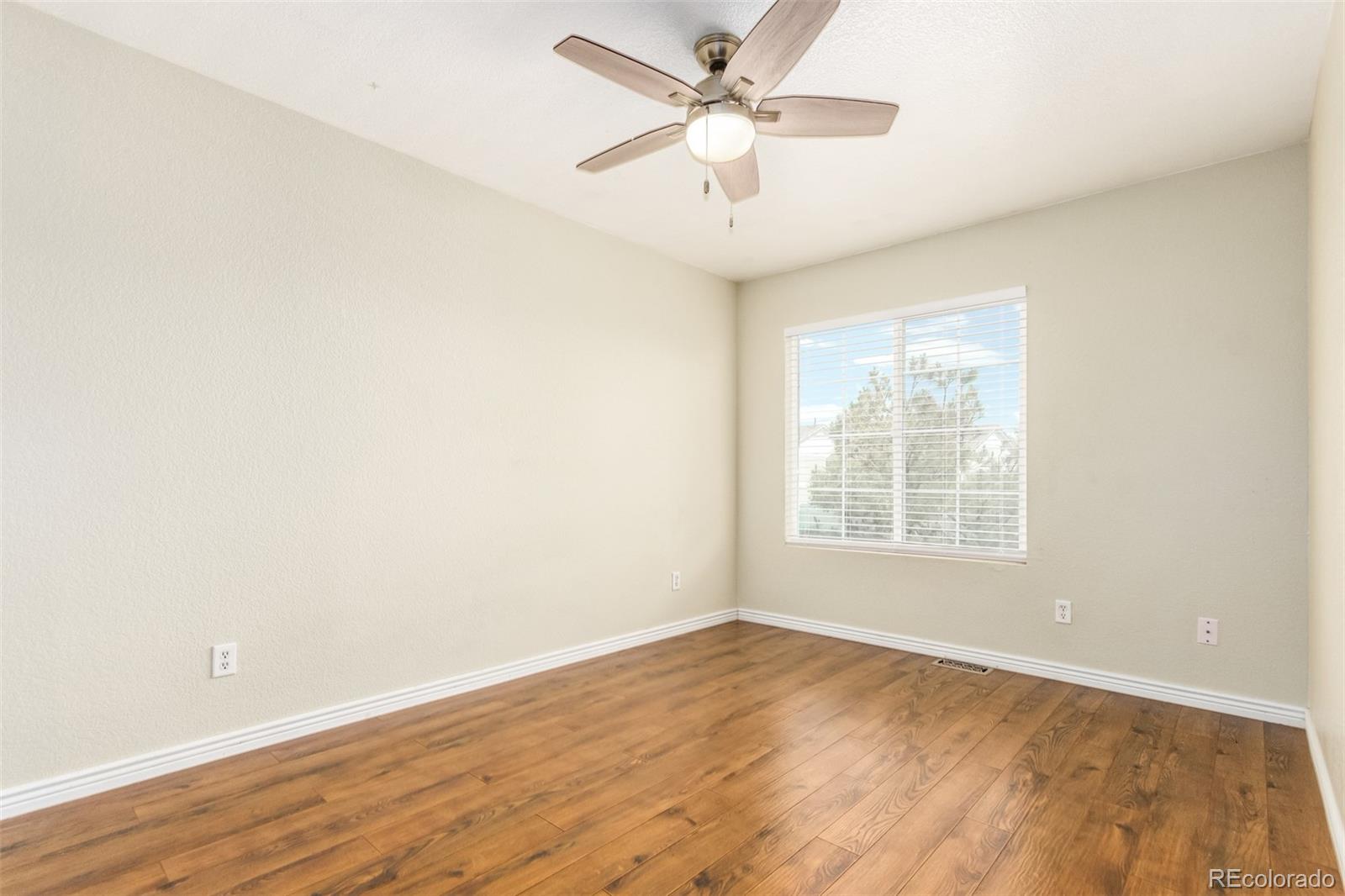 MLS Image #22 for 21426 e 55th place,denver, Colorado