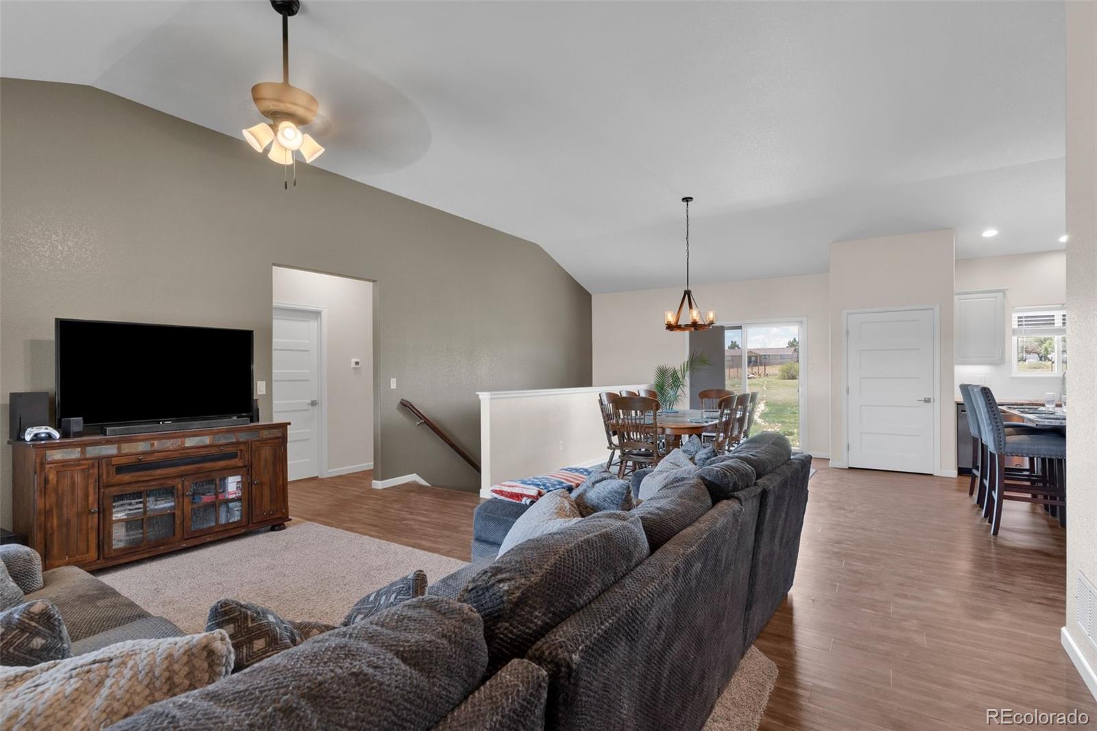 MLS Image #6 for 903 s cienaga drive,pueblo, Colorado