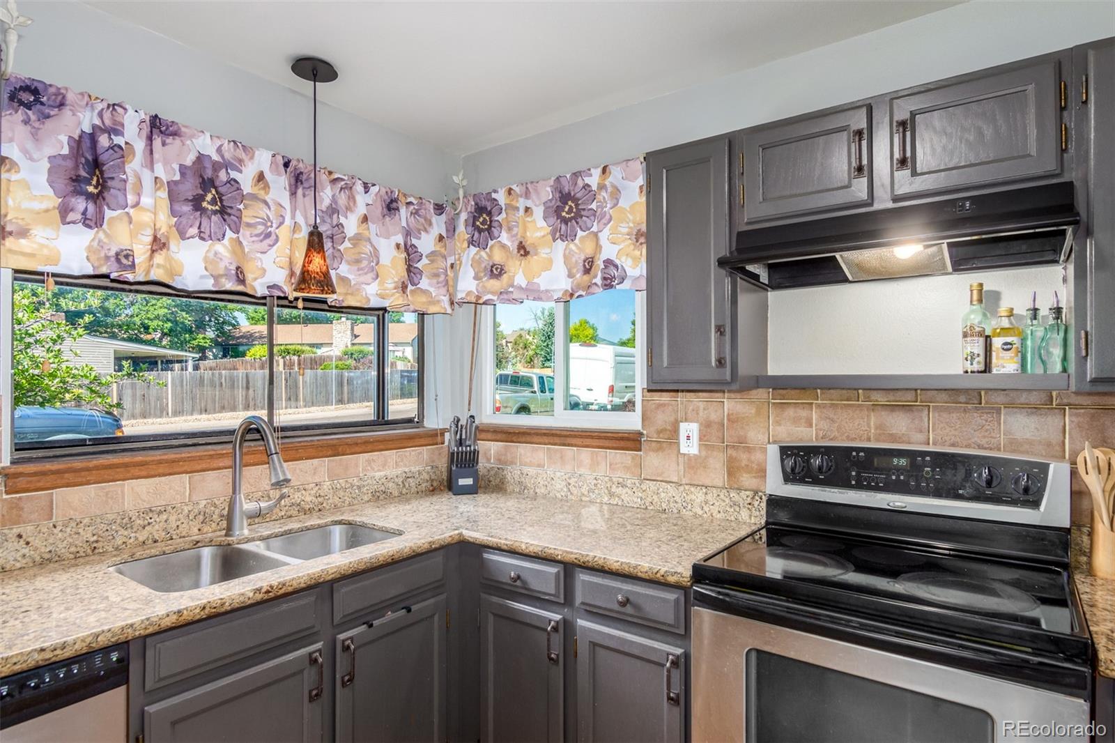 MLS Image #9 for 10299 w fair avenue b,littleton, Colorado