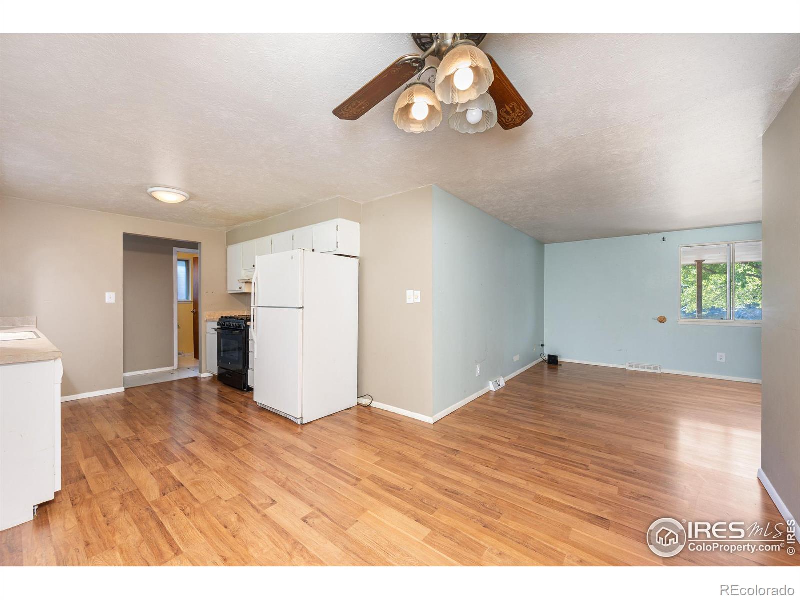 MLS Image #9 for 2401 n empire avenue,loveland, Colorado