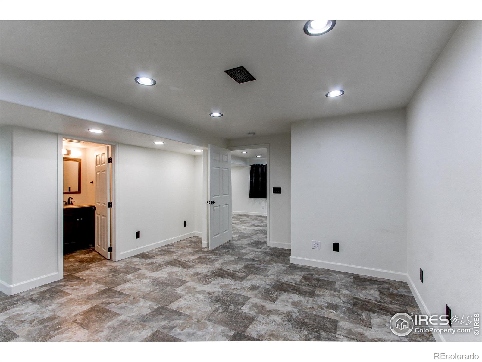 MLS Image #26 for 2155  blue duck court,loveland, Colorado