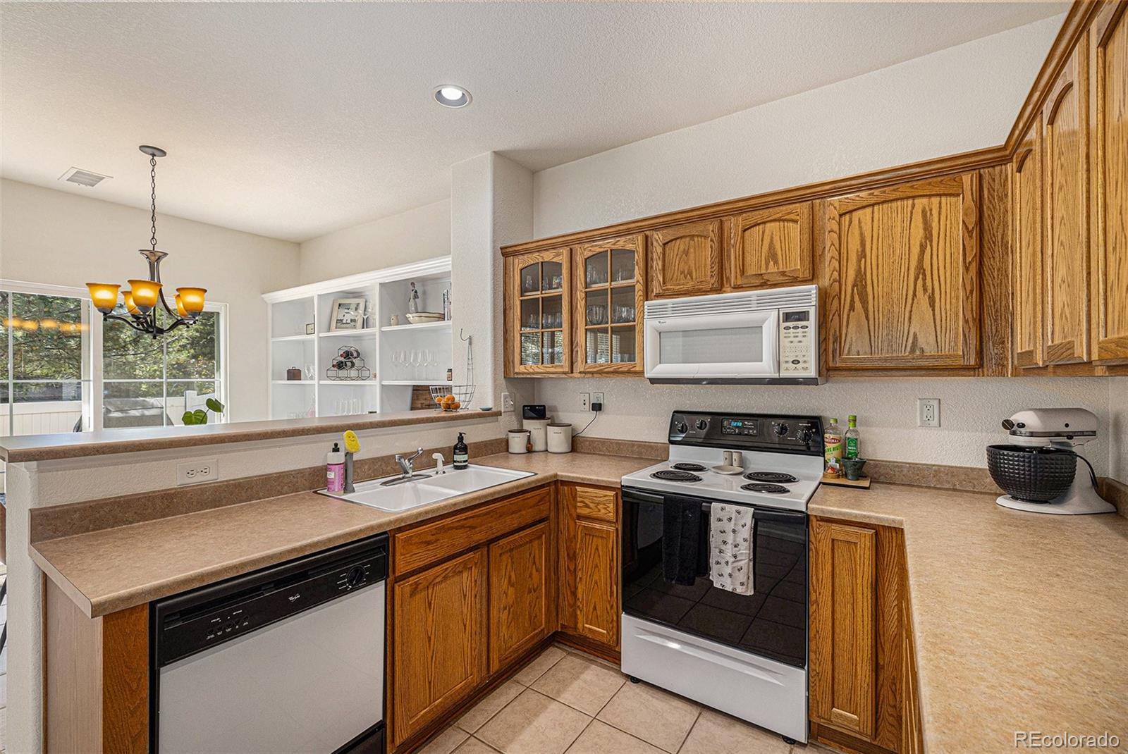 MLS Image #9 for 192  whitehaven circle,highlands ranch, Colorado