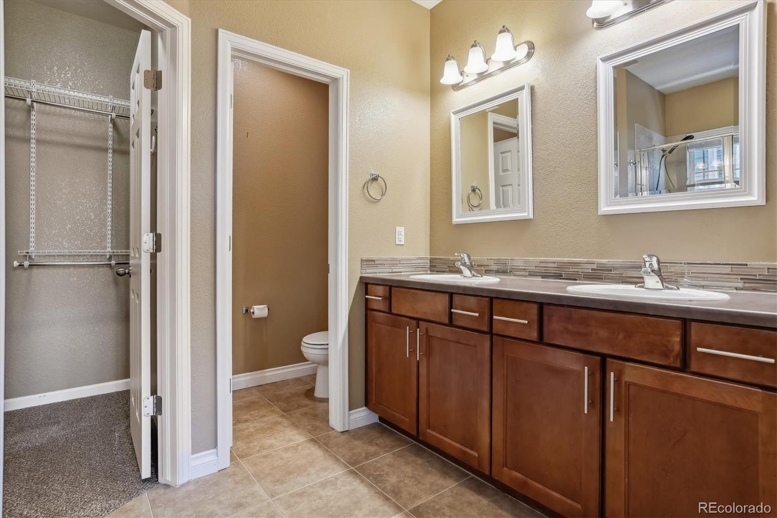 MLS Image #15 for 22083 e grand drive,centennial, Colorado