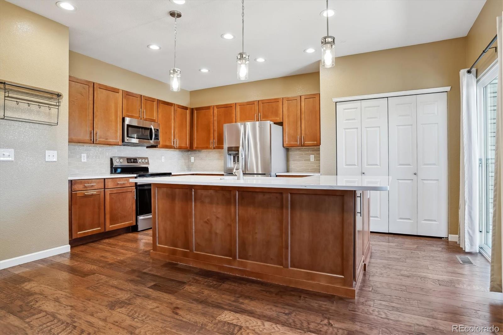 MLS Image #7 for 22083 e grand drive,centennial, Colorado