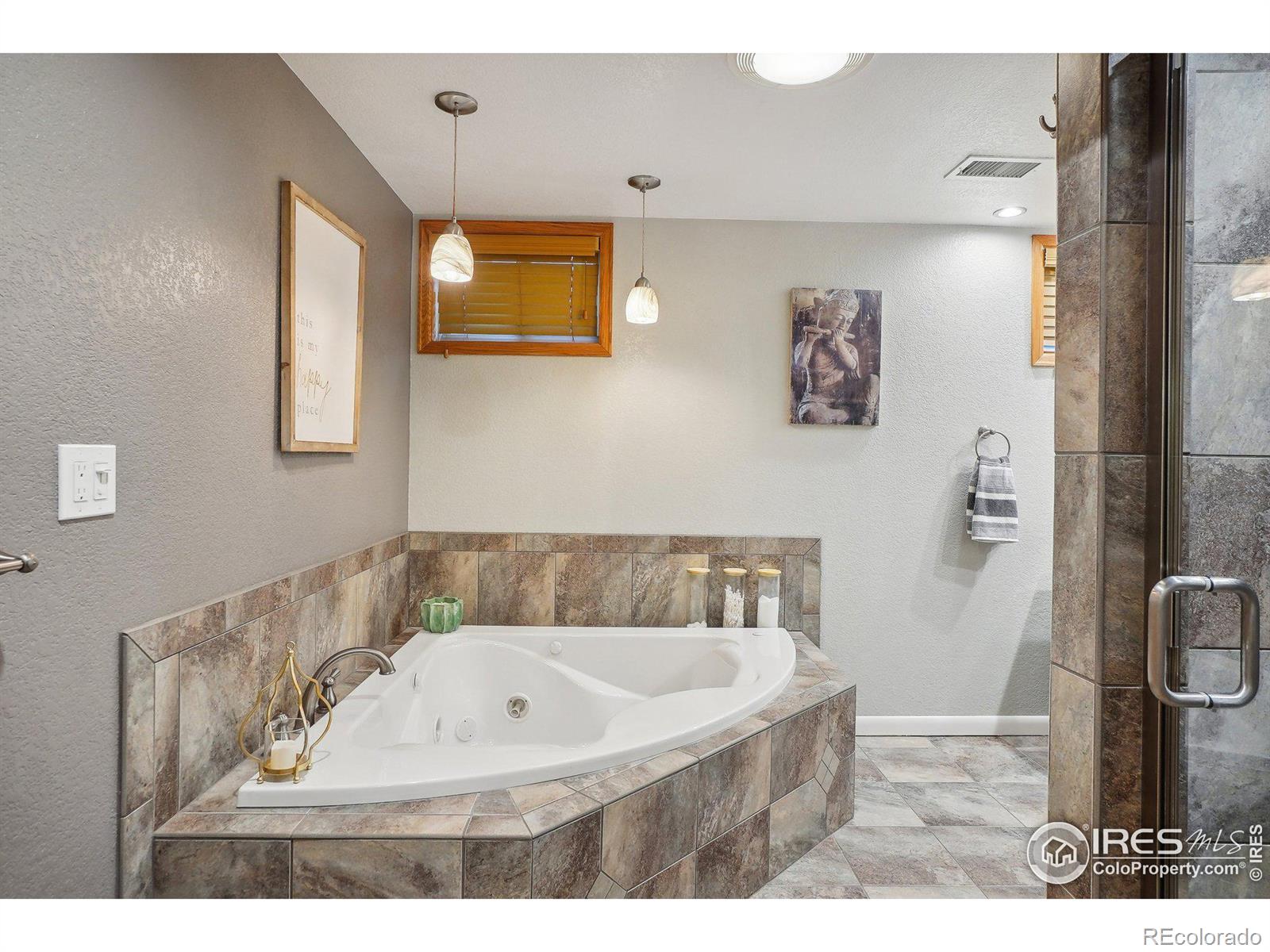 MLS Image #24 for 5710 s hickory street,littleton, Colorado