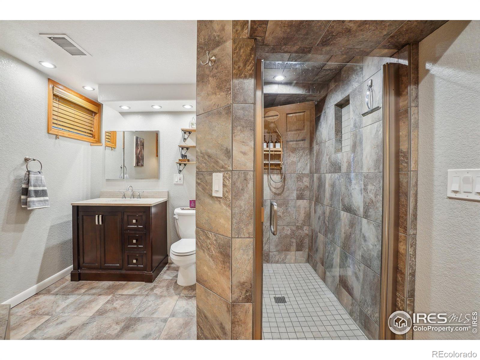 MLS Image #25 for 5710 s hickory street,littleton, Colorado