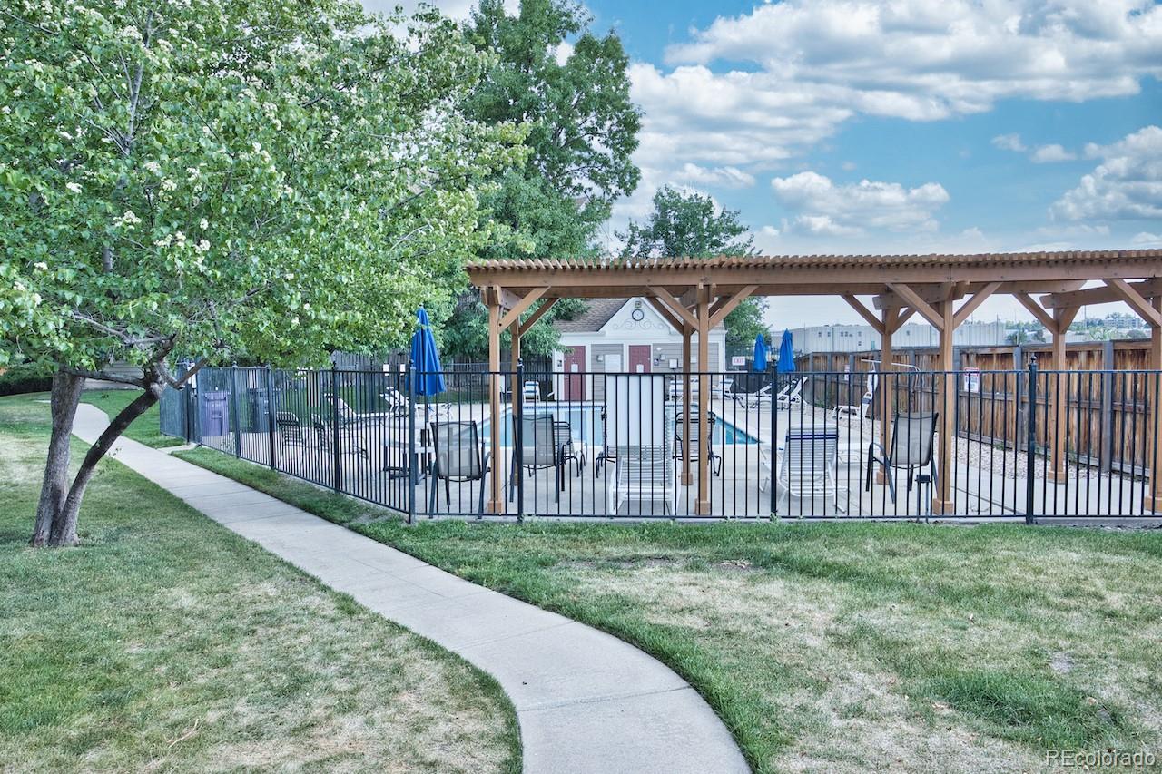 MLS Image #21 for 1699 s trenton street,denver, Colorado