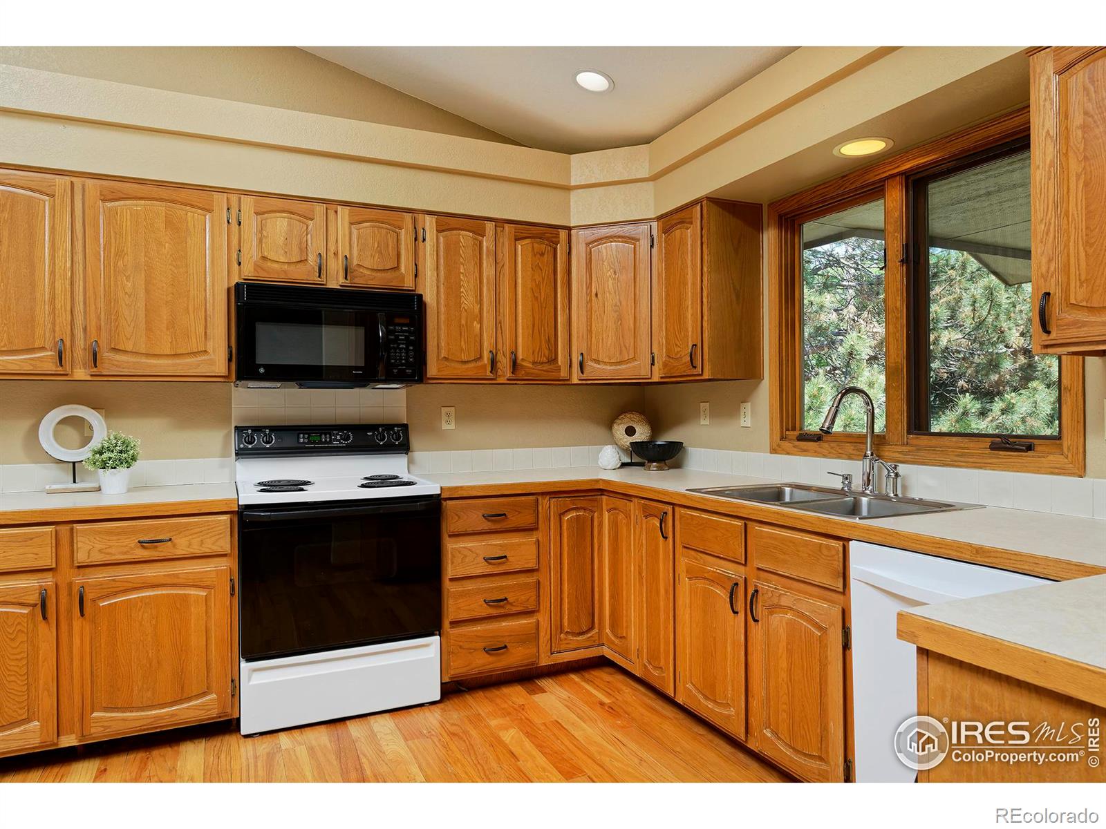 MLS Image #8 for 2839  garrett drive,fort collins, Colorado