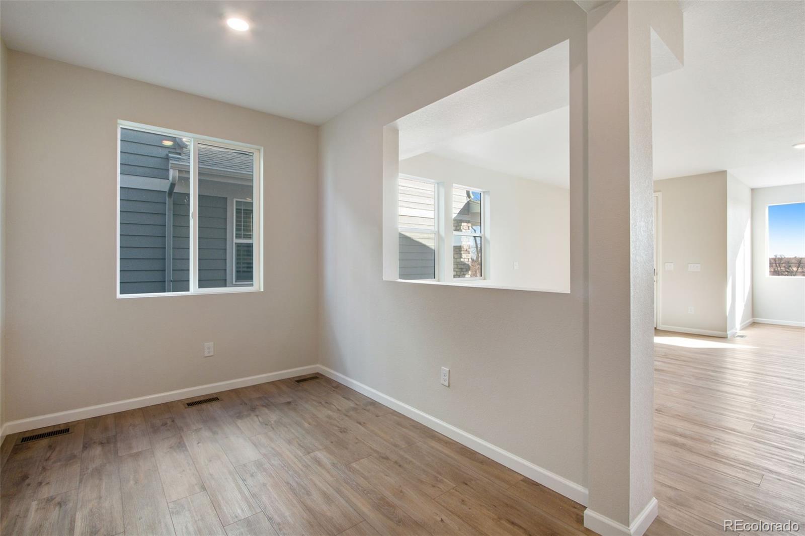 MLS Image #18 for 1580 e 3rd avenue,longmont, Colorado