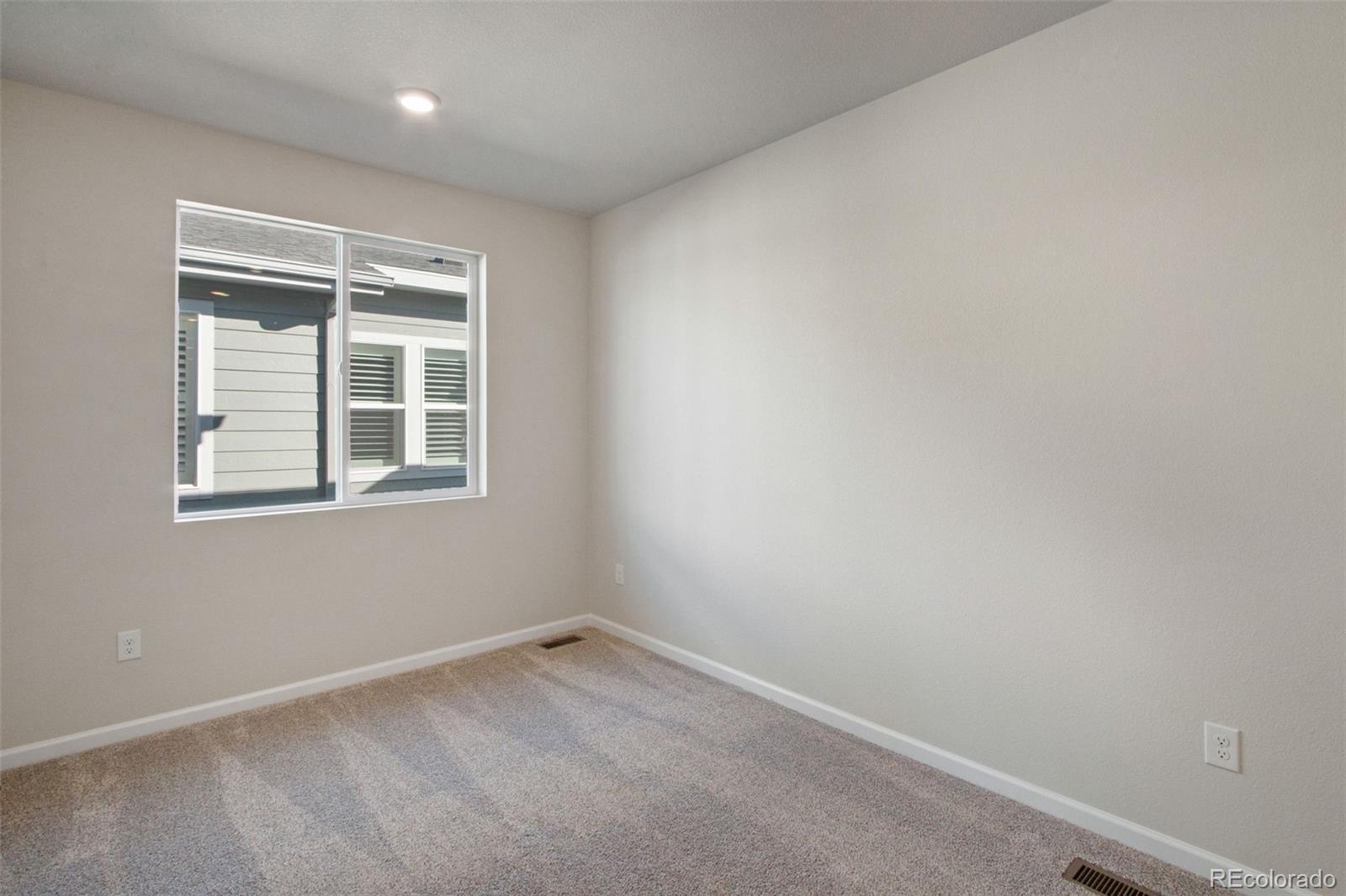 MLS Image #22 for 1580 e 3rd avenue,longmont, Colorado
