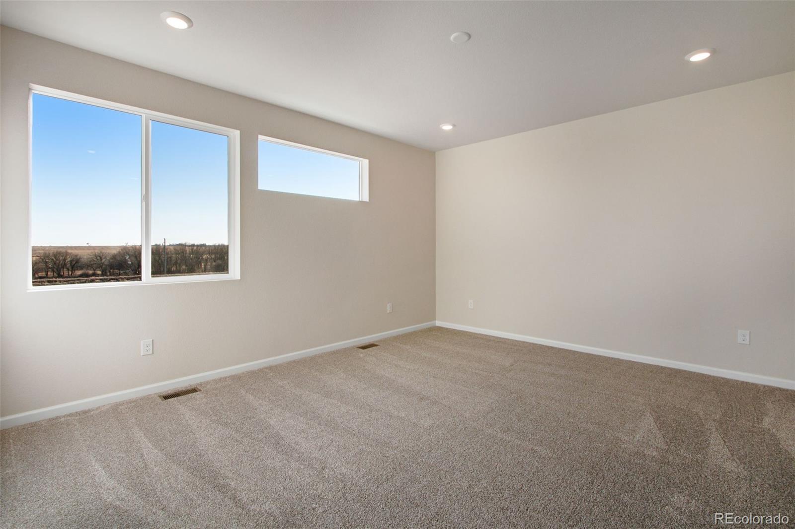 MLS Image #23 for 1580 e 3rd avenue,longmont, Colorado