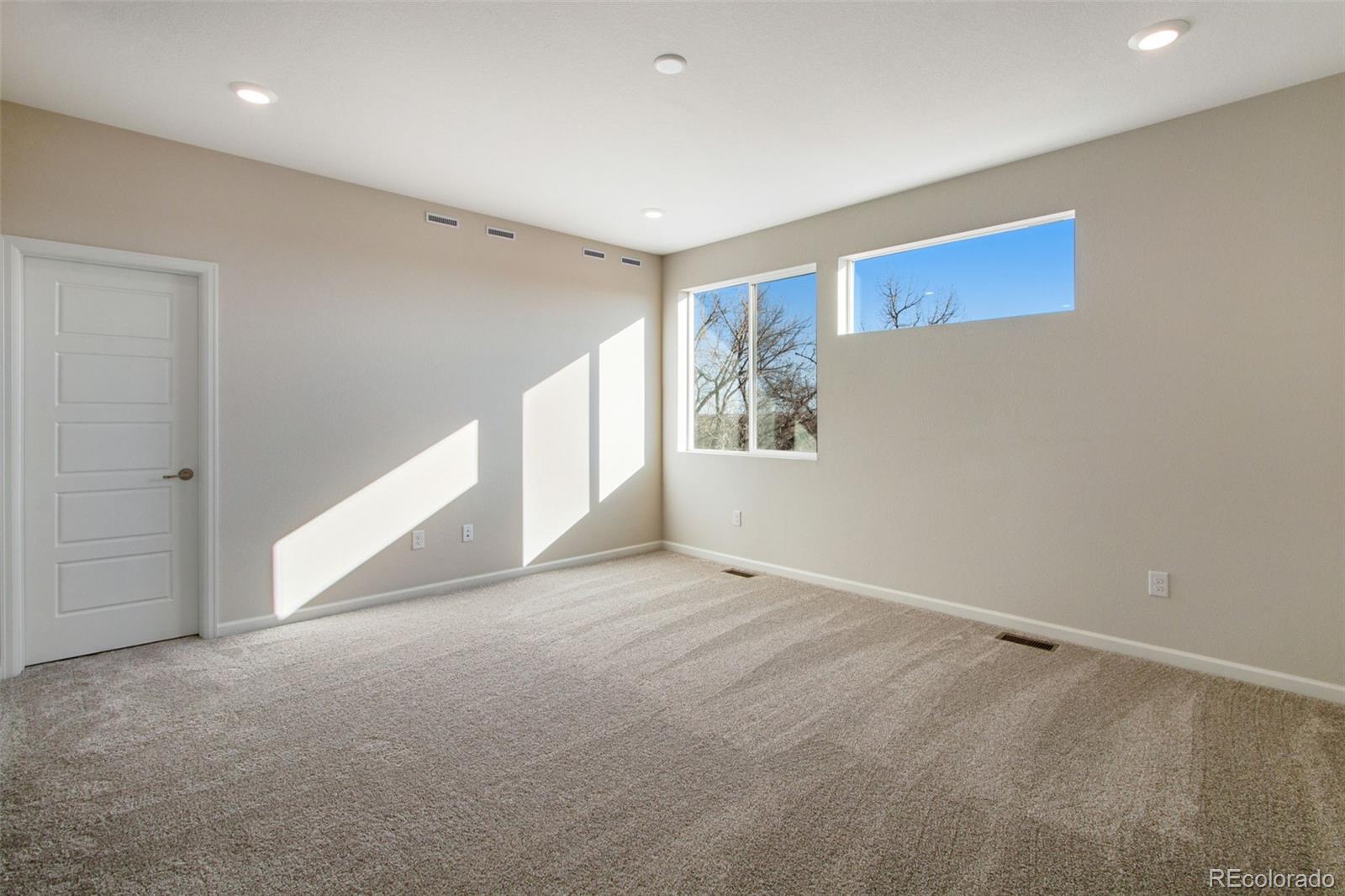 MLS Image #24 for 1580 e 3rd avenue,longmont, Colorado