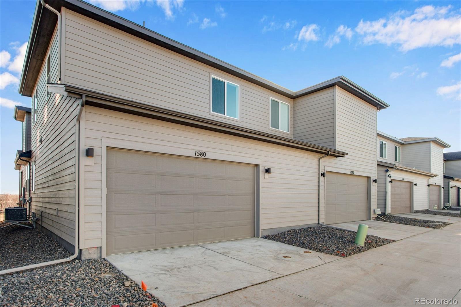 MLS Image #3 for 1580 e 3rd avenue,longmont, Colorado