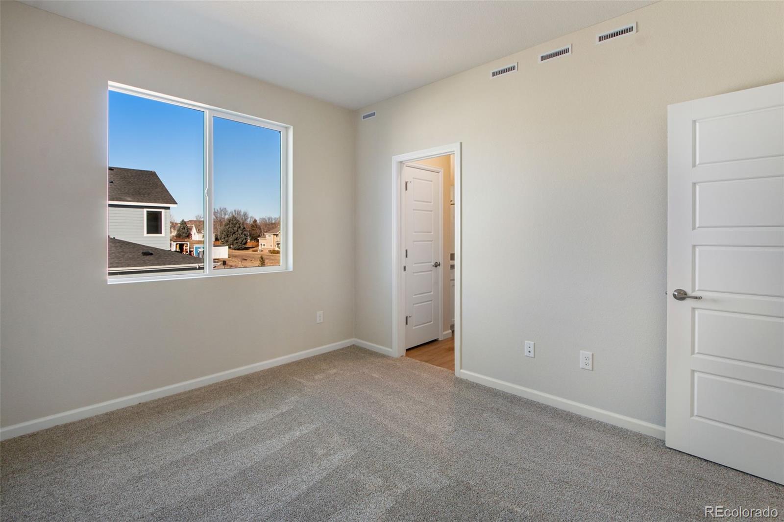MLS Image #32 for 1580 e 3rd avenue,longmont, Colorado