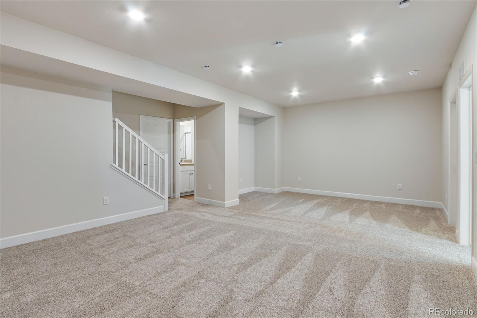 MLS Image #35 for 1580 e 3rd avenue,longmont, Colorado