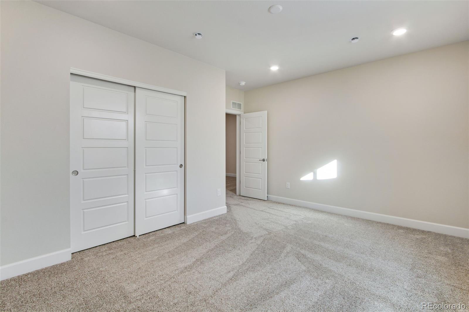 MLS Image #39 for 1580 e 3rd avenue,longmont, Colorado