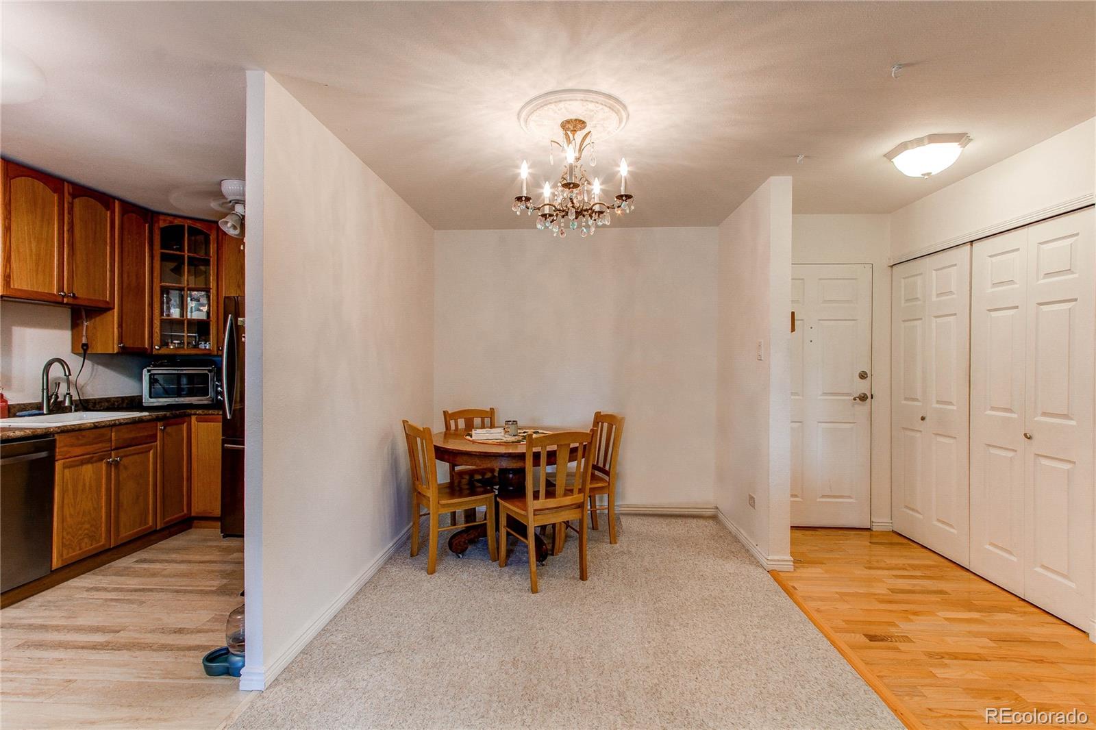 MLS Image #8 for 595 s alton way,denver, Colorado