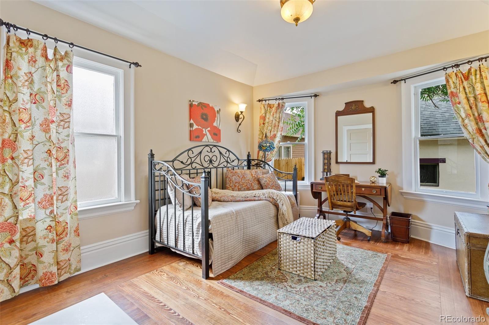 MLS Image #19 for 704 w cucharras street,colorado springs, Colorado