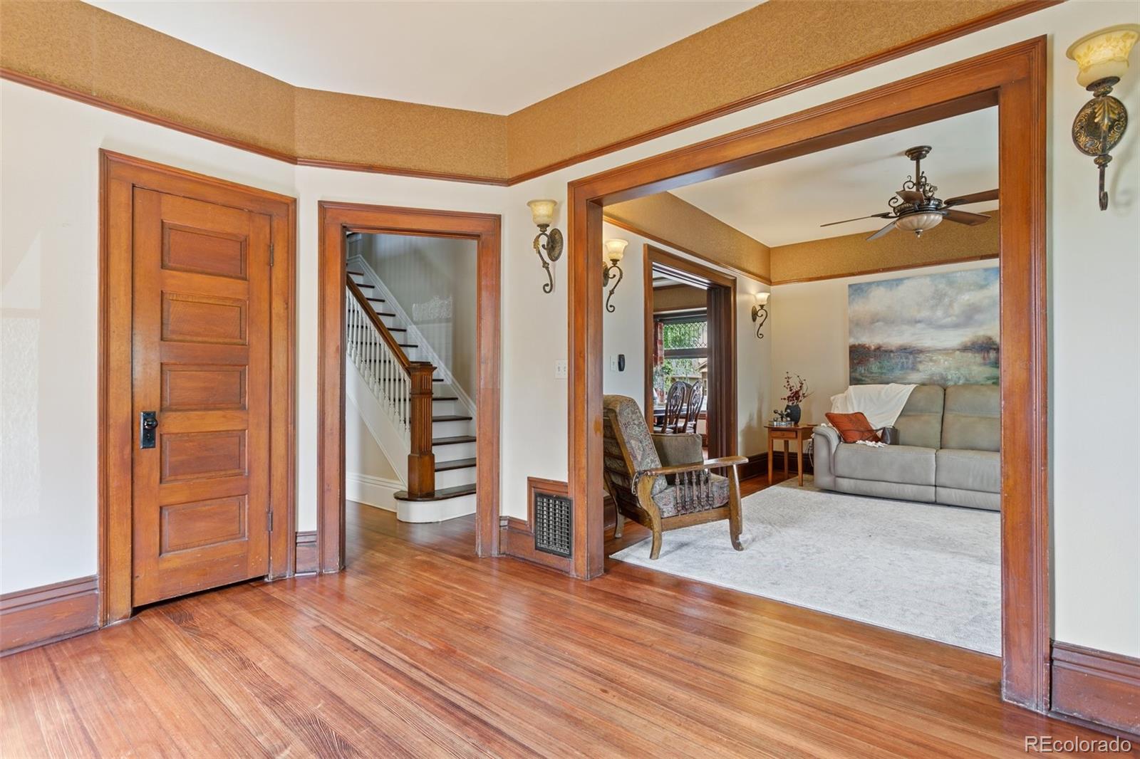 MLS Image #6 for 704 w cucharras street,colorado springs, Colorado