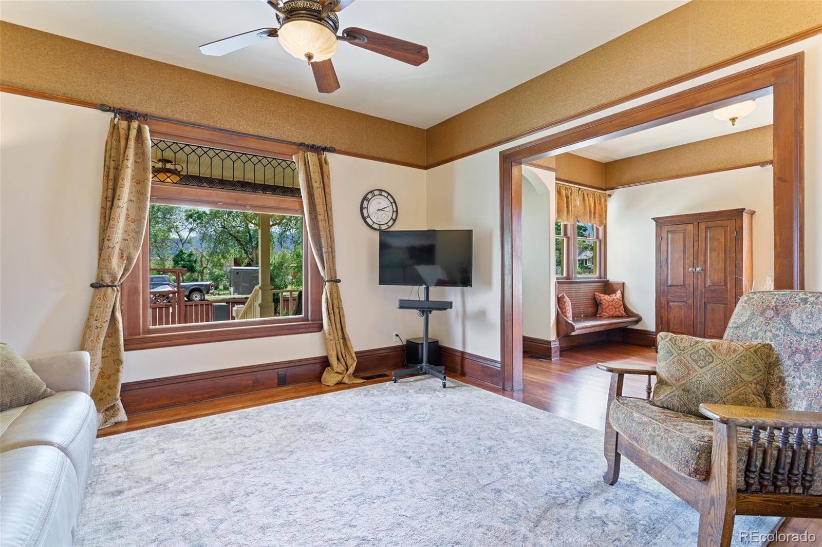 MLS Image #9 for 704 w cucharras street,colorado springs, Colorado