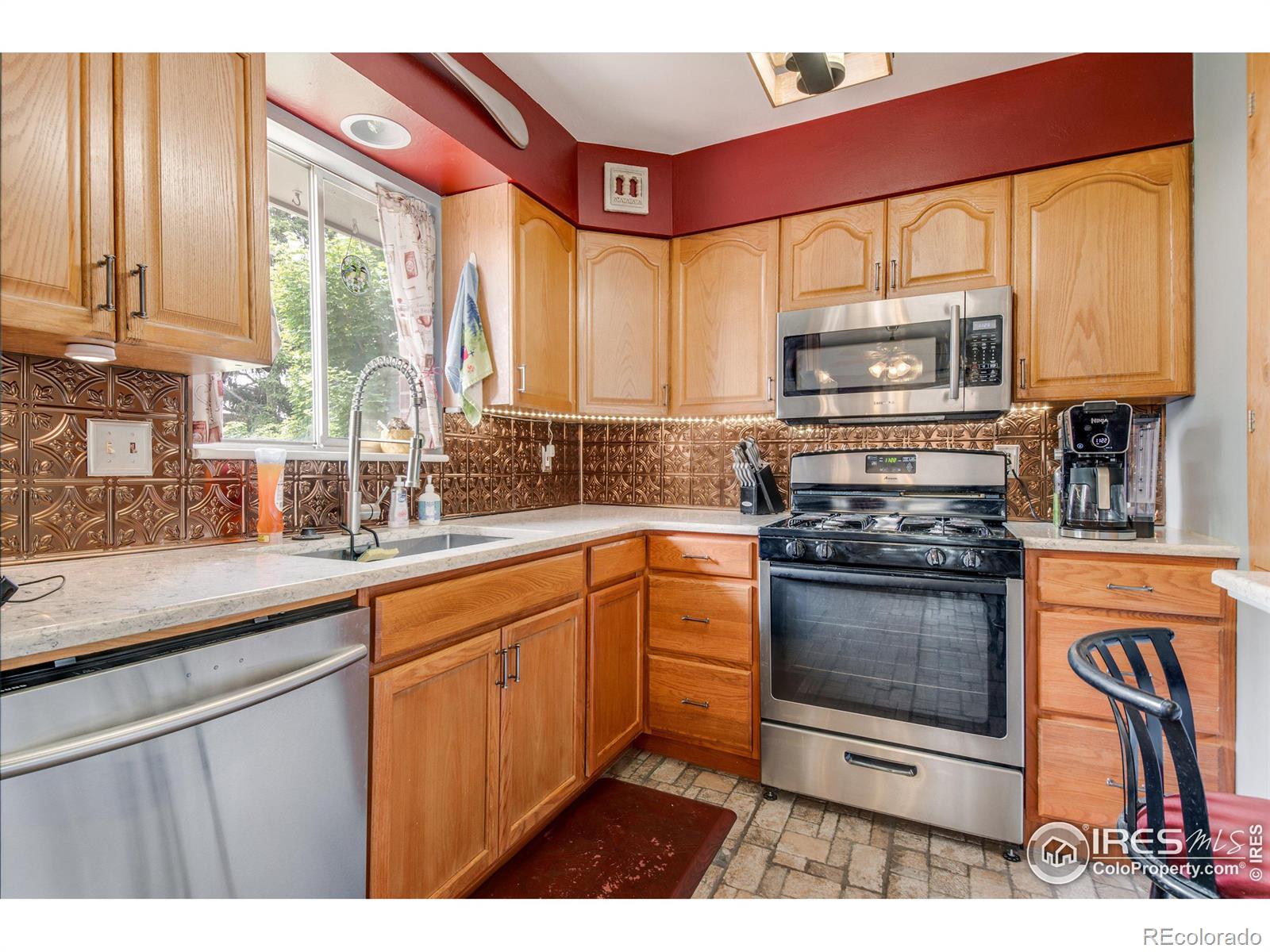 MLS Image #11 for 1035  yeager drive,longmont, Colorado