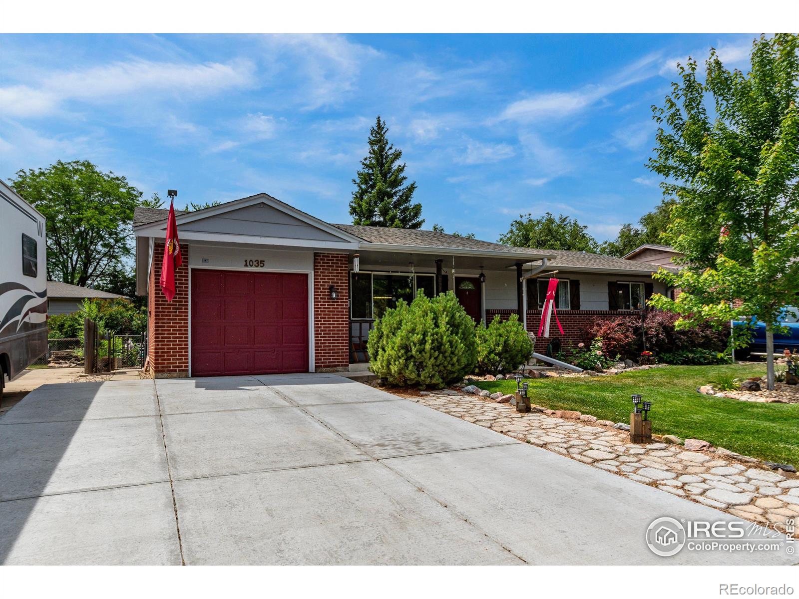 MLS Image #2 for 1035  yeager drive,longmont, Colorado