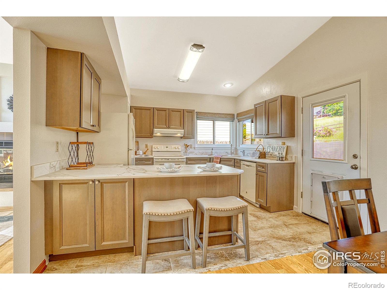 MLS Image #13 for 531 w arrowhead street,louisville, Colorado