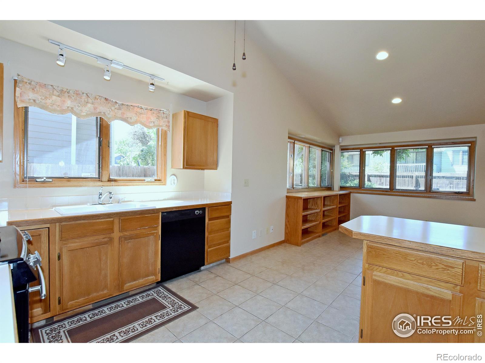 MLS Image #4 for 2842  mckeag drive,fort collins, Colorado