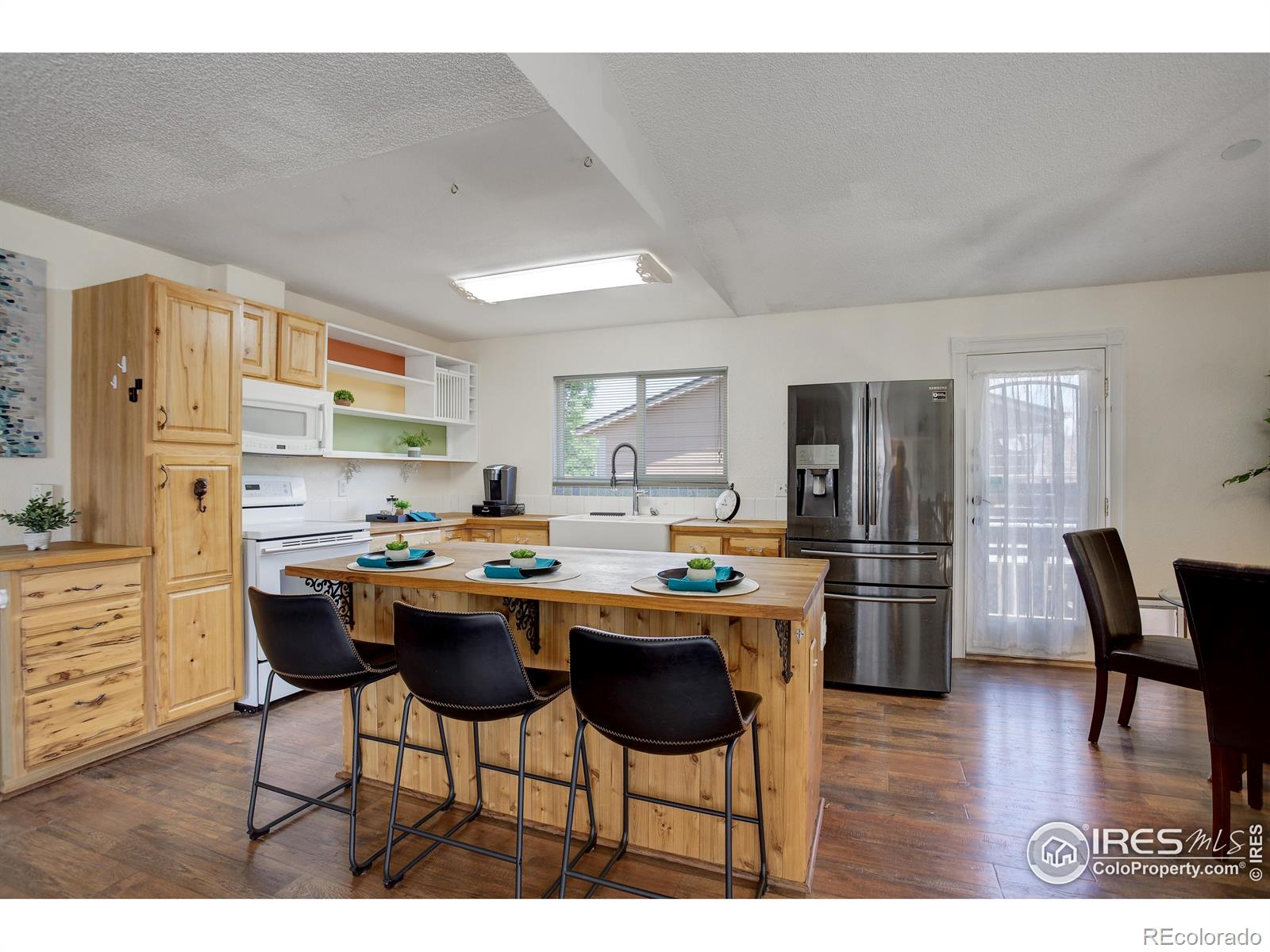 MLS Image #6 for 1805  lincoln drive,longmont, Colorado