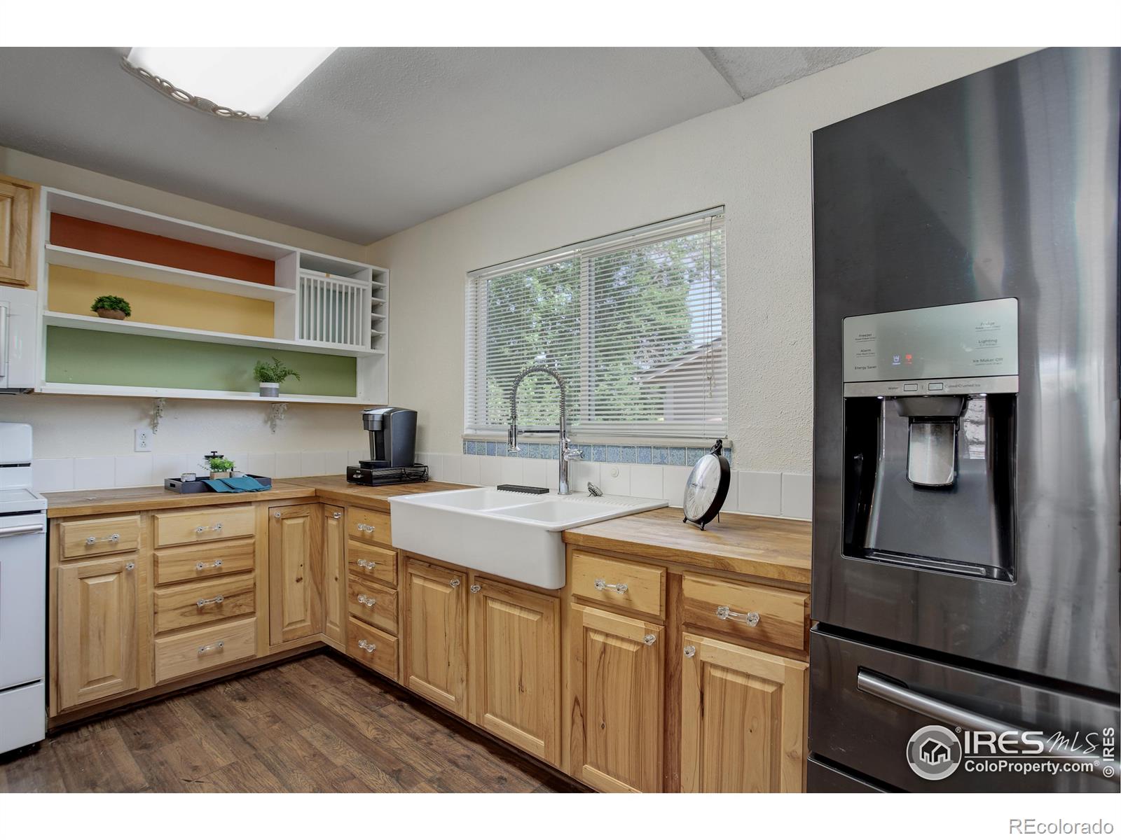 MLS Image #7 for 1805  lincoln drive,longmont, Colorado