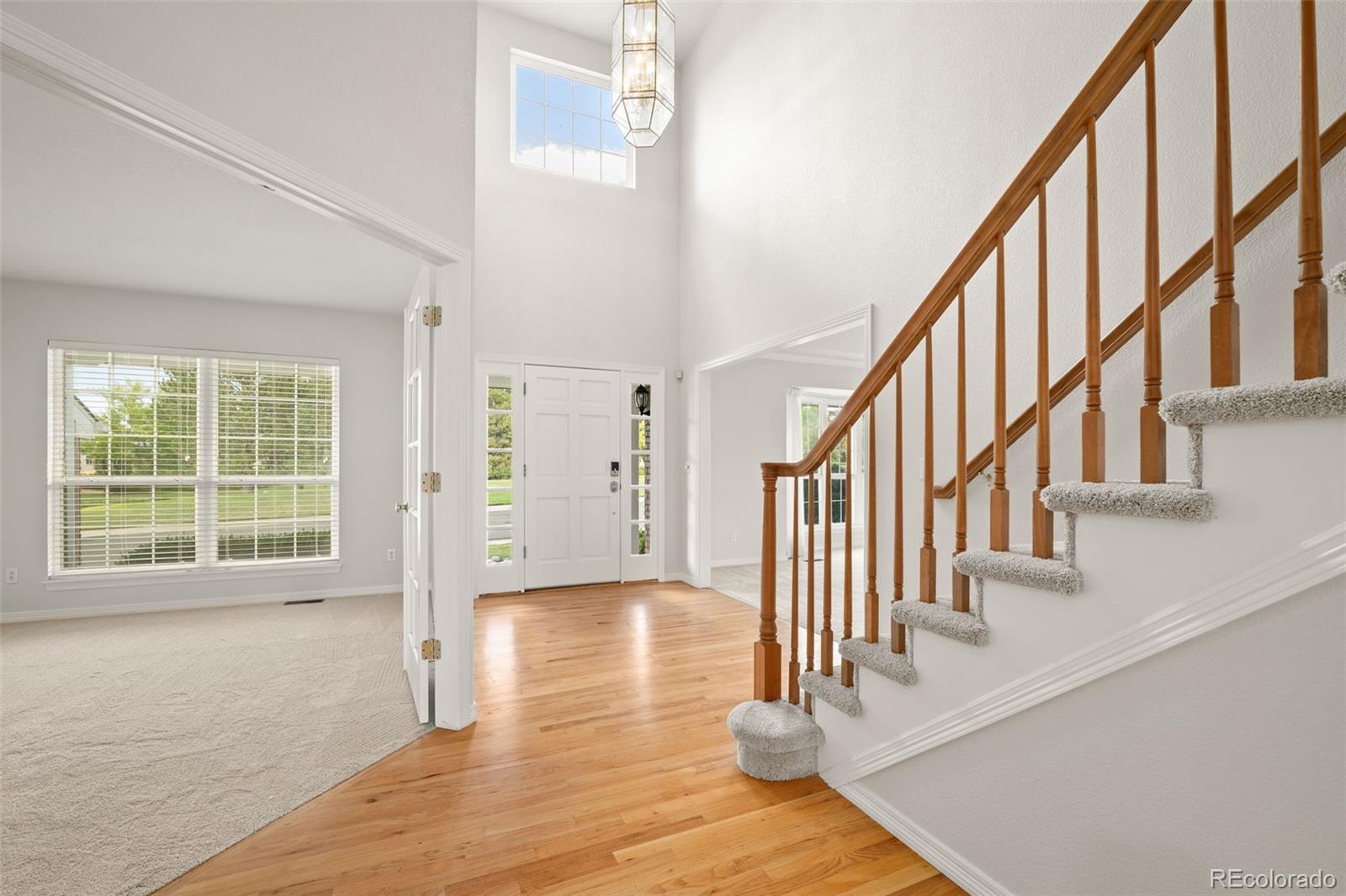 MLS Image #3 for 19052 e lake drive,aurora, Colorado