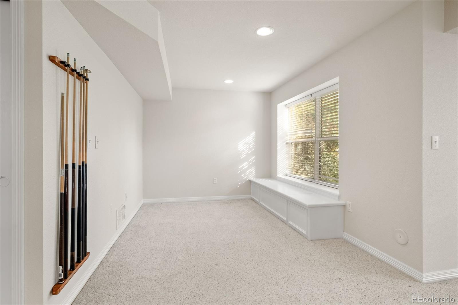 MLS Image #36 for 19052 e lake drive,aurora, Colorado
