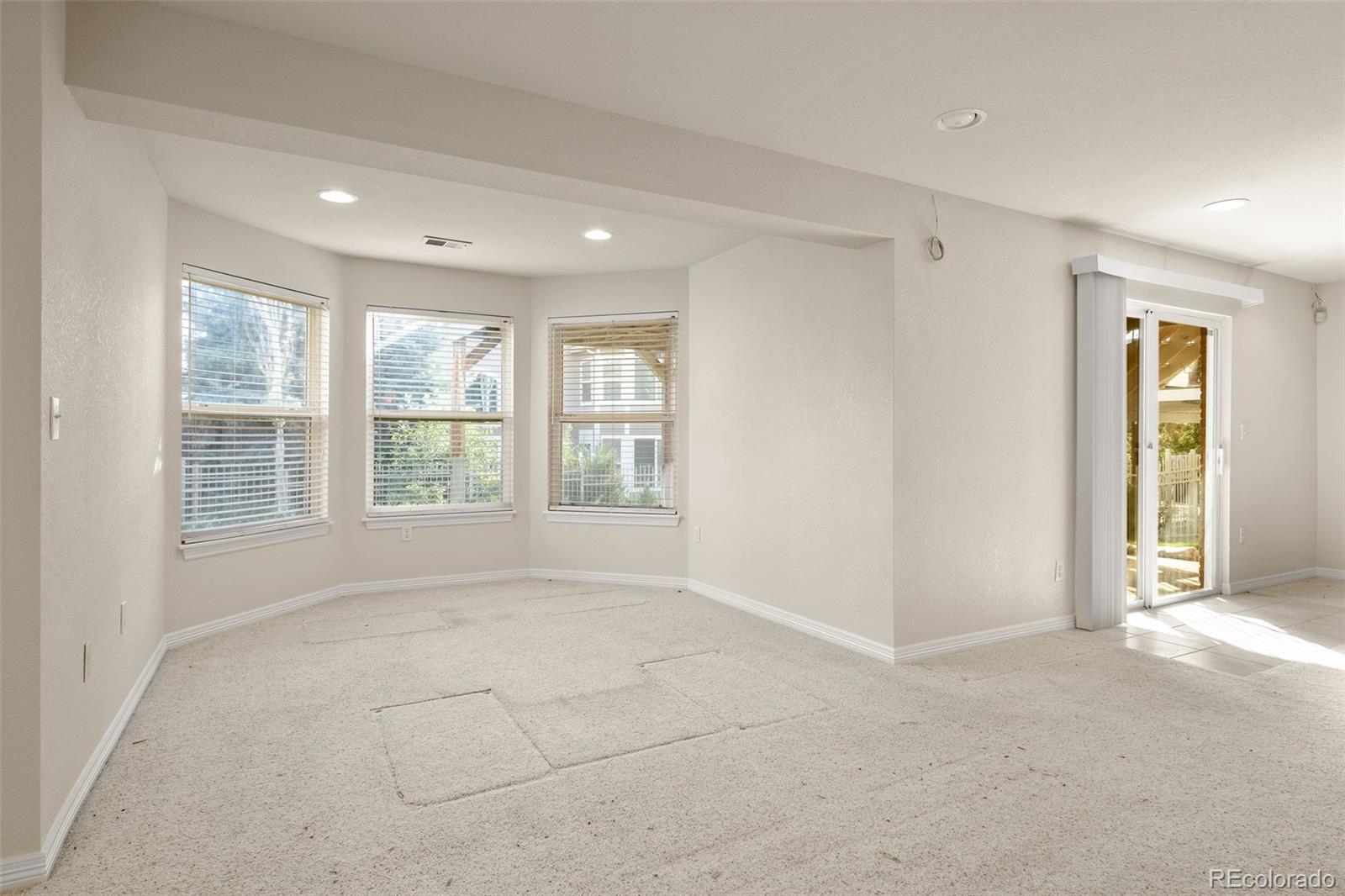 MLS Image #37 for 19052 e lake drive,aurora, Colorado