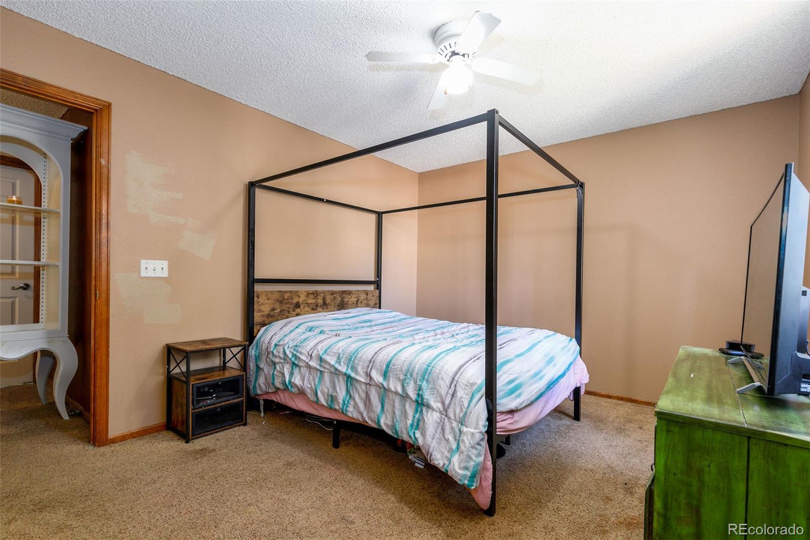 MLS Image #6 for 2490 s salida way,aurora, Colorado