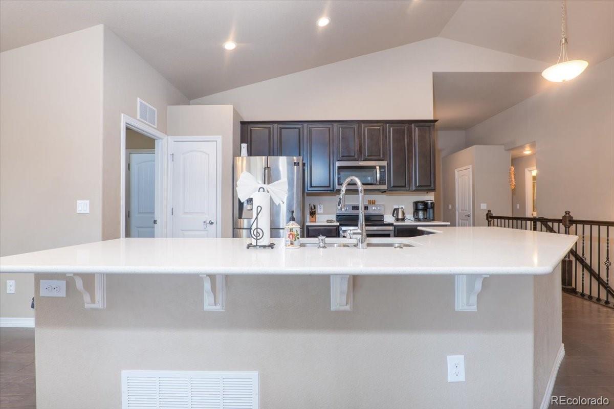 MLS Image #4 for 6030  meadowbank lane,colorado springs, Colorado