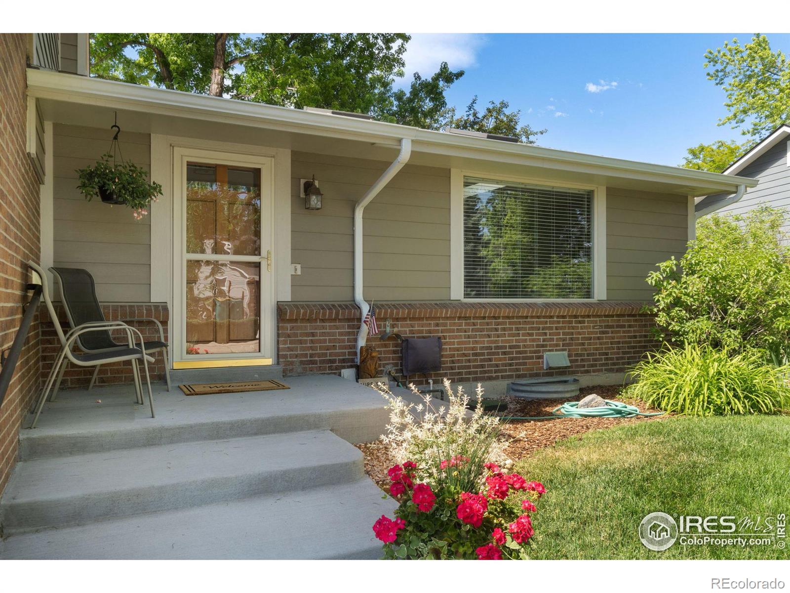 MLS Image #2 for 8220 w hoover place,littleton, Colorado