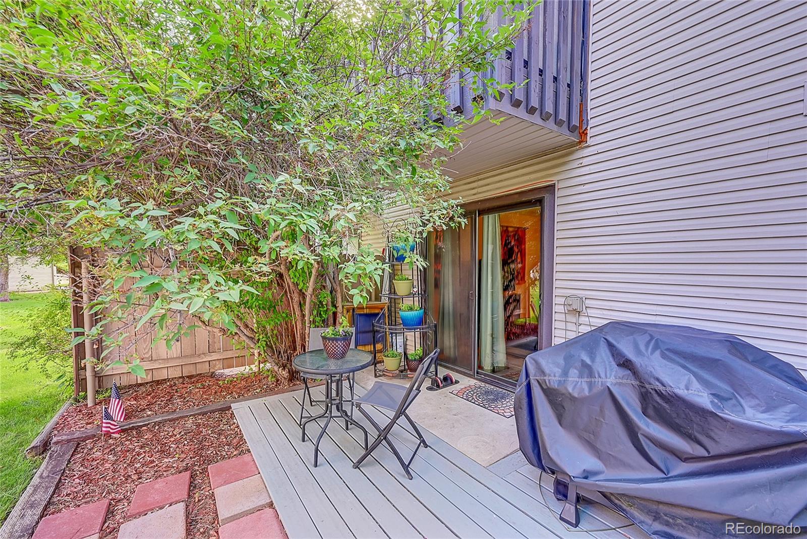 MLS Image #23 for 3550 s harlan street,denver, Colorado