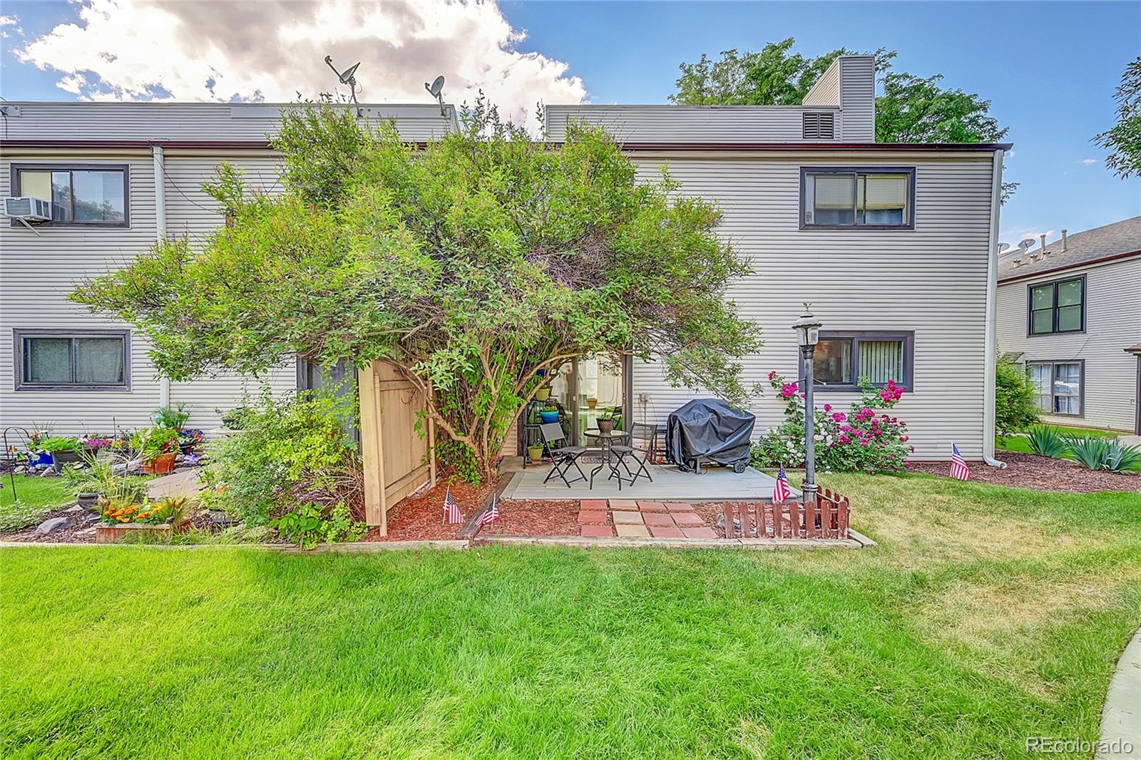 MLS Image #24 for 3550 s harlan street,denver, Colorado