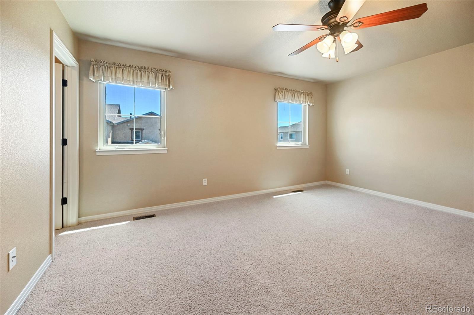 MLS Image #22 for 1547  promontory bluff view,colorado springs, Colorado