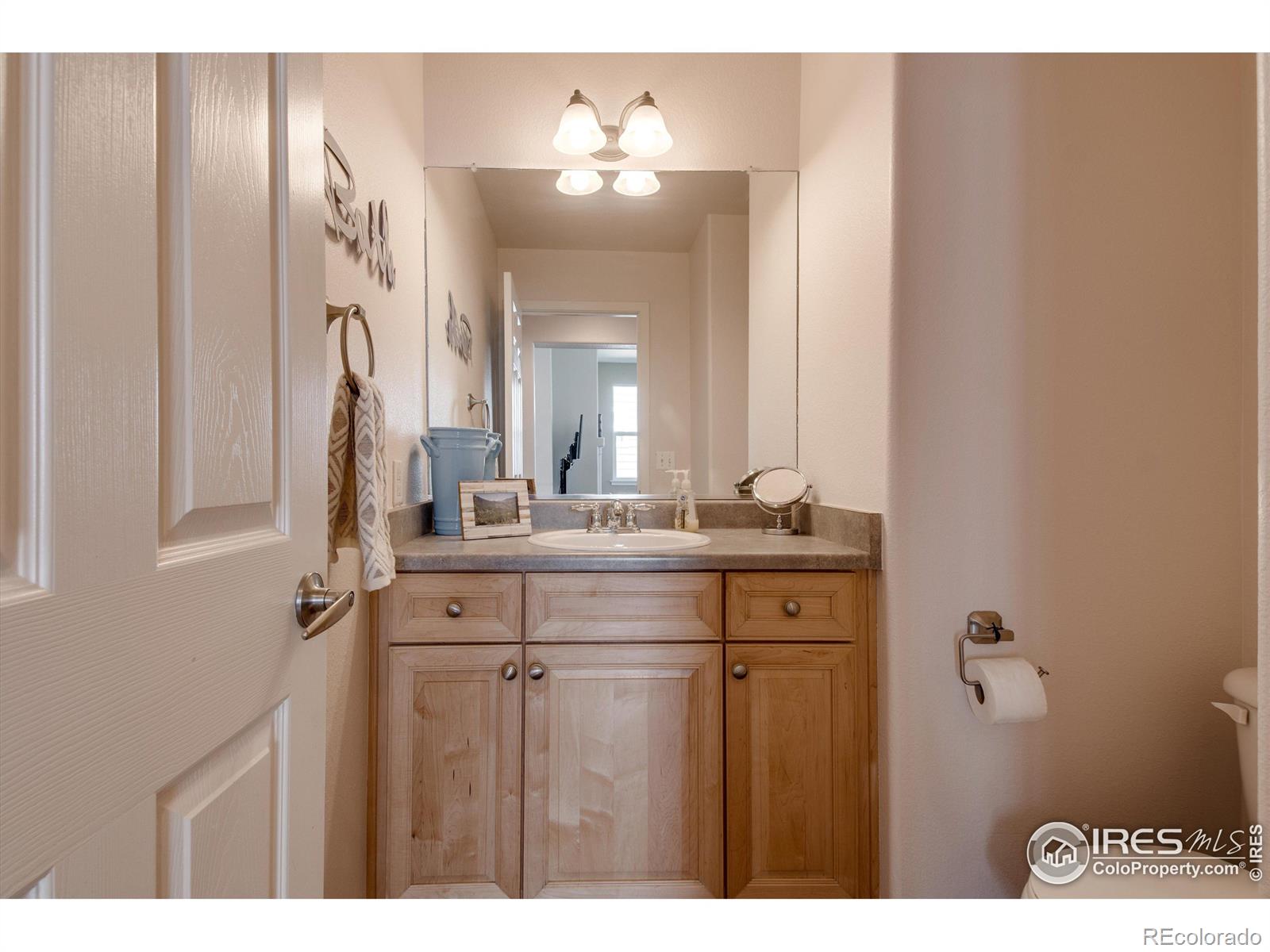 MLS Image #28 for 8086  raspberry drive,frederick, Colorado