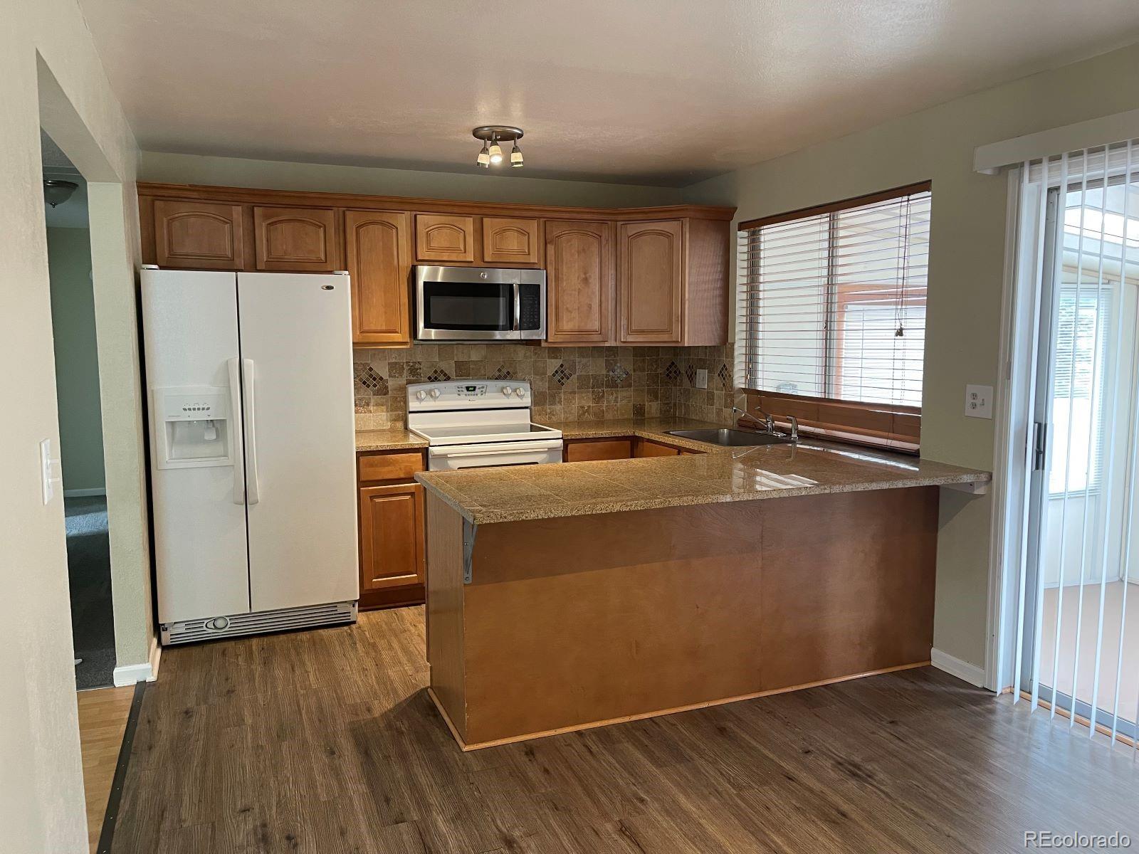 MLS Image #3 for 3082 s joplin court,aurora, Colorado