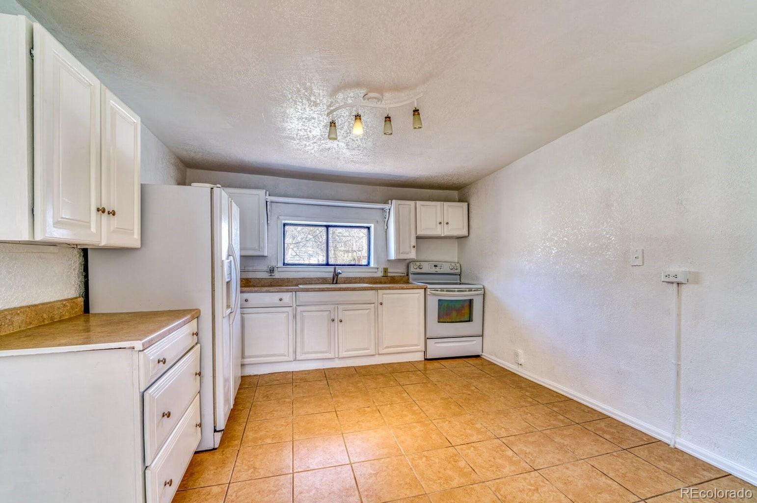 MLS Image #11 for 321  west street,aguilar, Colorado