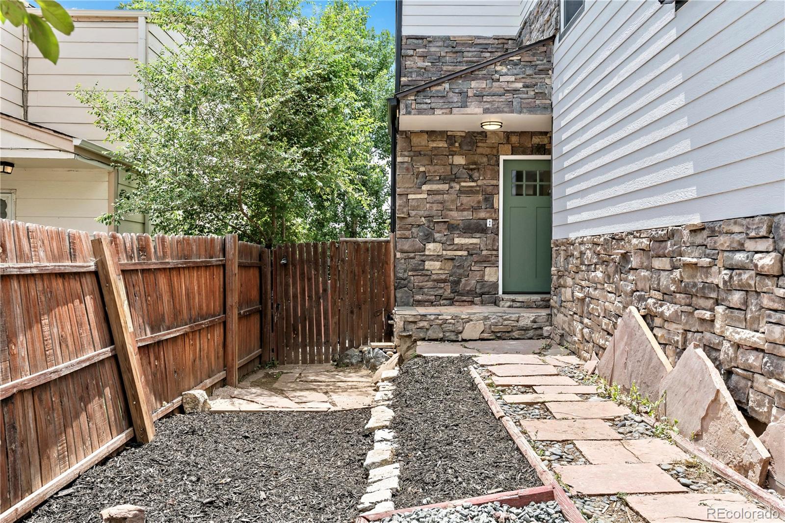 MLS Image #35 for 2272 w hillside avenue,englewood, Colorado